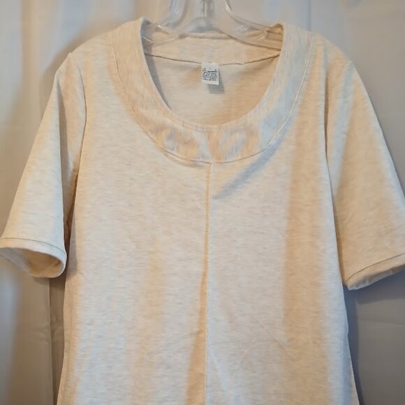 Nwt Scoop neck T-shirt Blouse womens L Cream Oatmeal heathered Short Slv terry - Picture 2 of 7